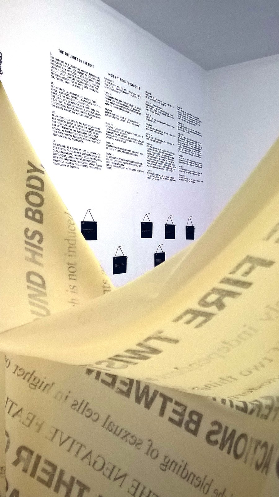 The Internet Is Present Part 2, 2016 — documentation photo